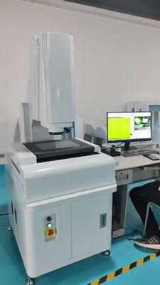 Sistema di misurazione ottica video CNC automatico 3D CNC-4030AH CNC-3020AH Macchina di misurazione video Strumento ottico